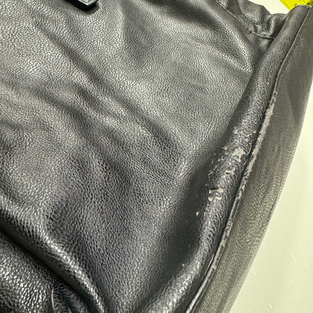 Betsey Johnson Over the Shoulder Bag Black - Picture 6 of 7